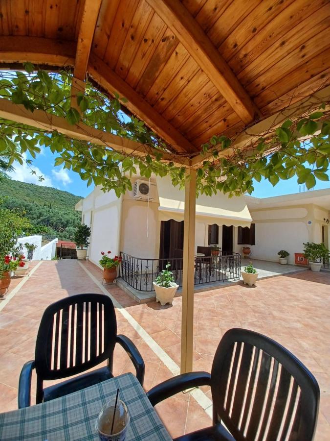 Apartamento Tsanis Parga Exterior foto